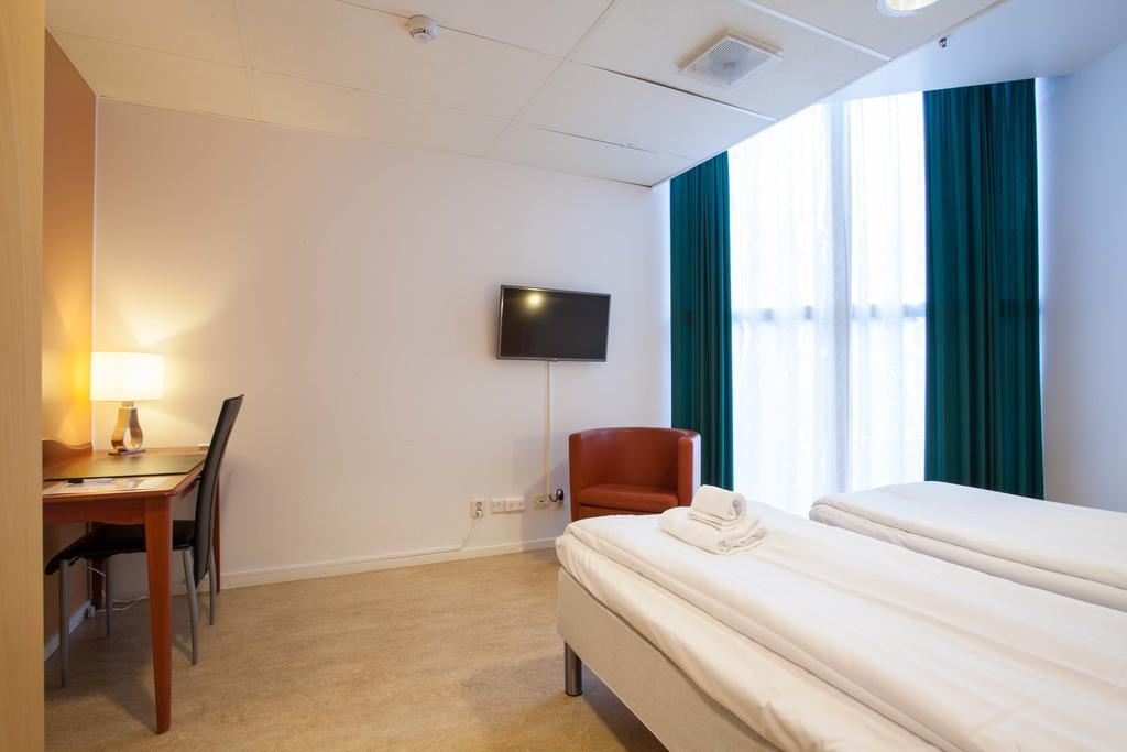 Pronova Hotell & Vandrarhem Norrköping Exterior foto